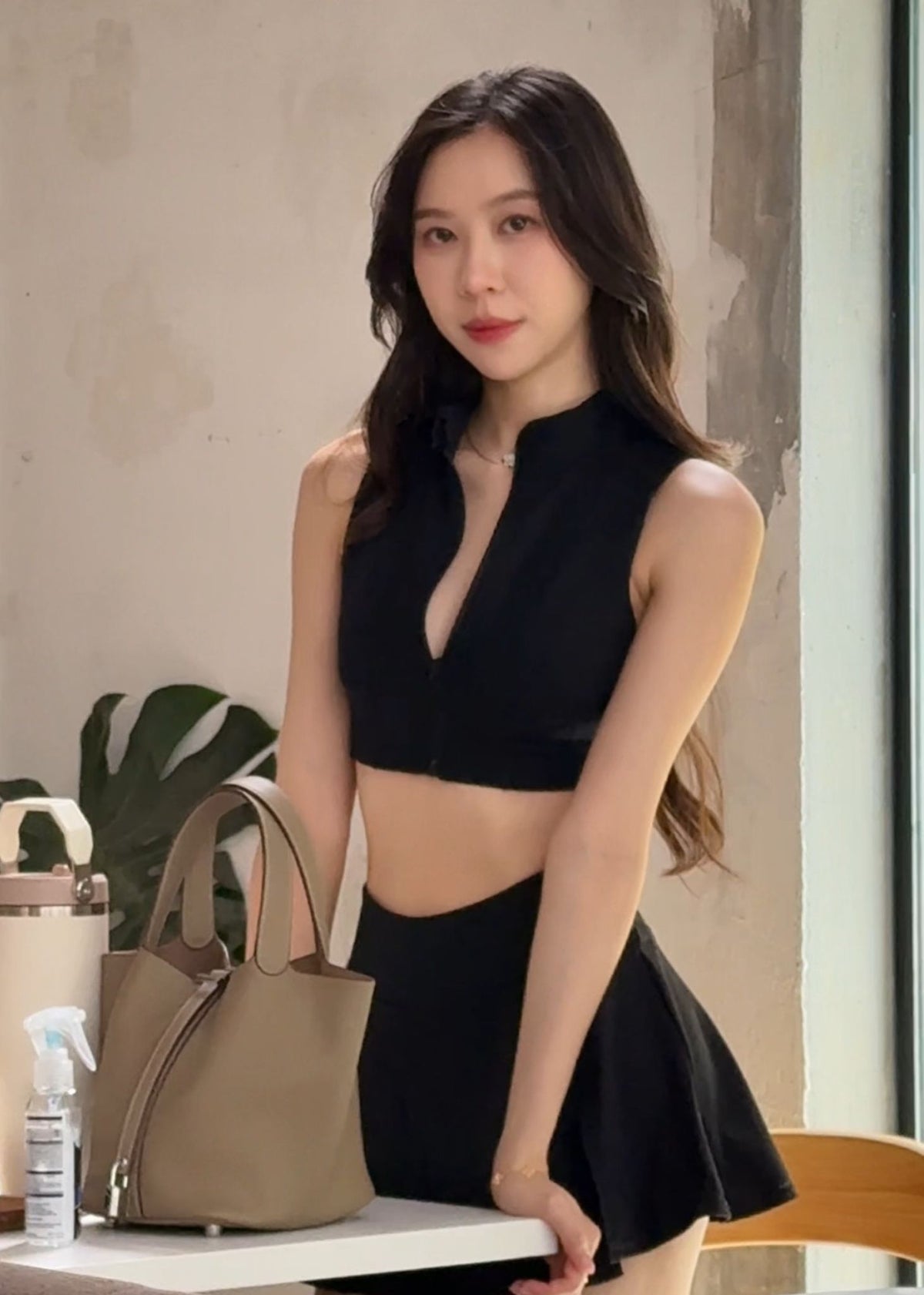 Gabby Zipper Crop Top - Pretty Little Fit